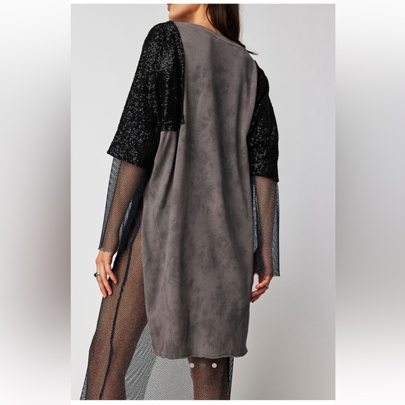 We The Free City Sparkle Tee - Picture 3 of 8